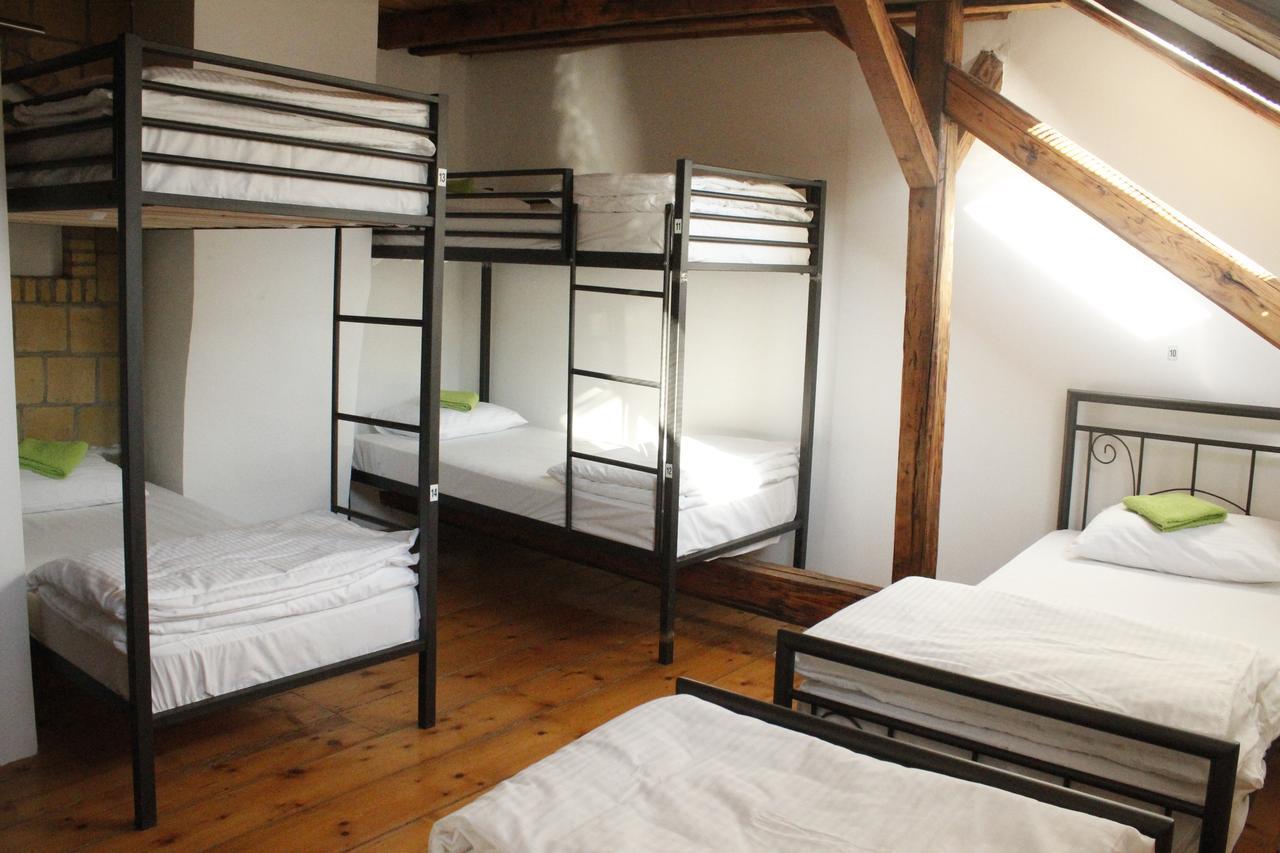 נובי סאד Hostel Nomad מראה חיצוני תמונה