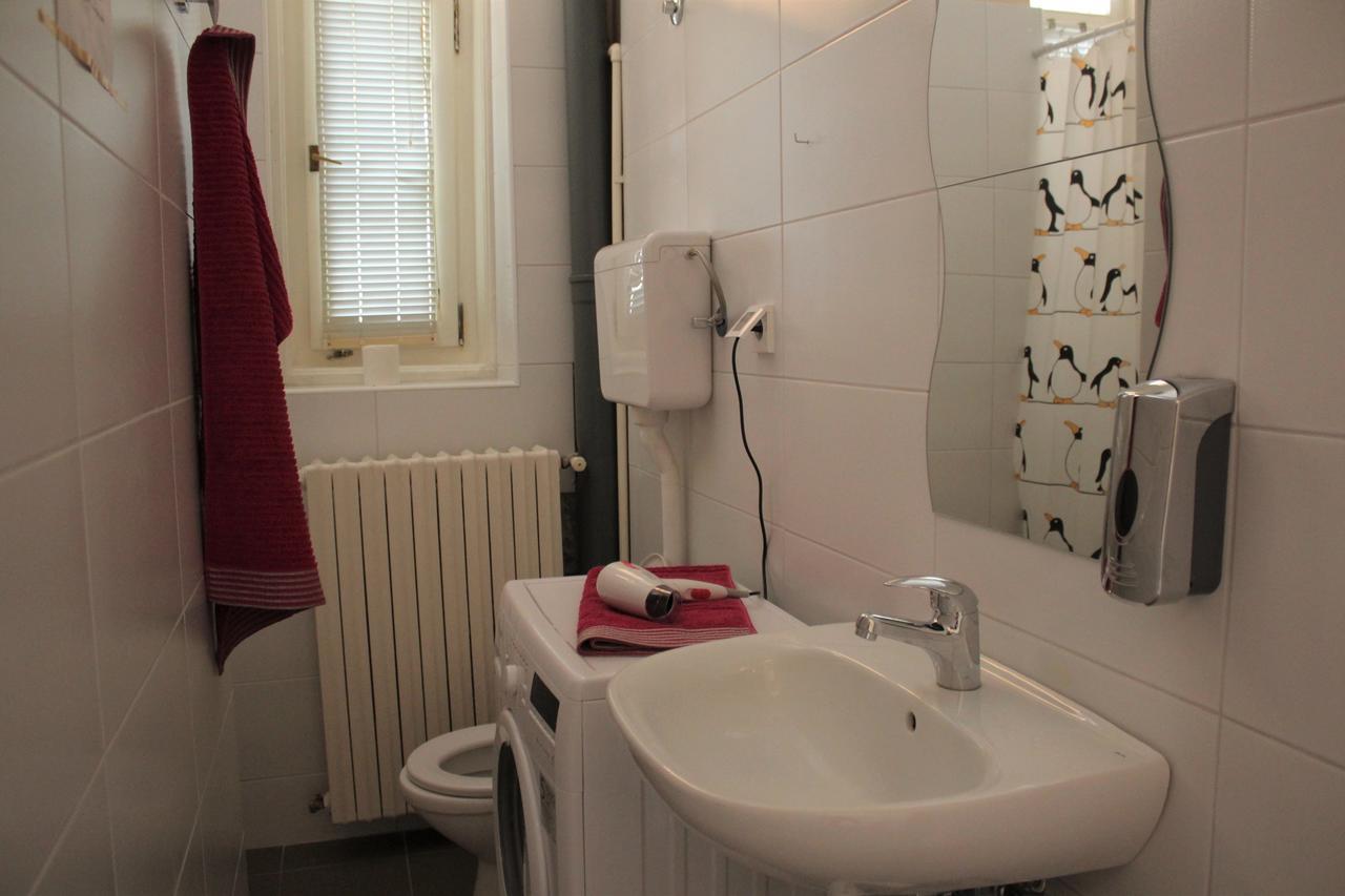 נובי סאד Hostel Nomad מראה חיצוני תמונה