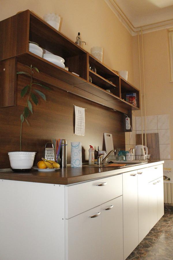 נובי סאד Hostel Nomad מראה חיצוני תמונה