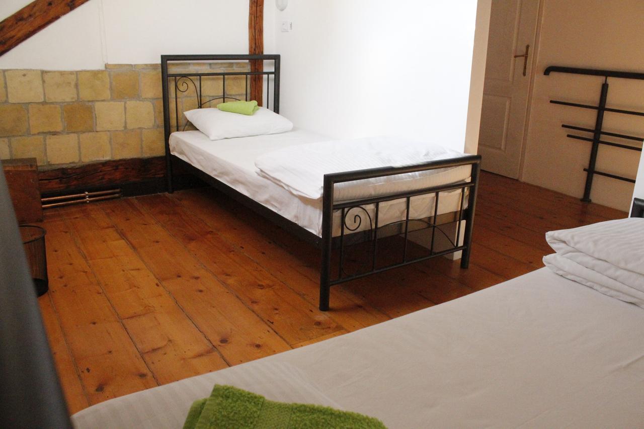 נובי סאד Hostel Nomad מראה חיצוני תמונה