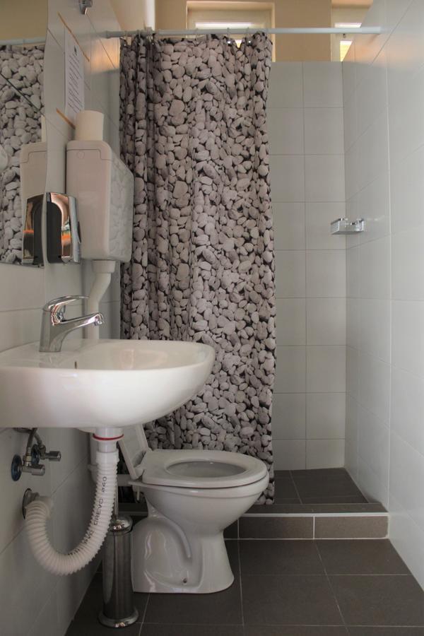 נובי סאד Hostel Nomad מראה חיצוני תמונה